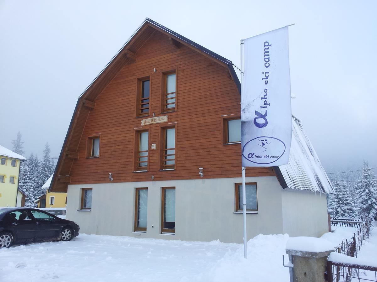 יהורינה Guest House Alpha Ski Camp מראה חיצוני תמונה