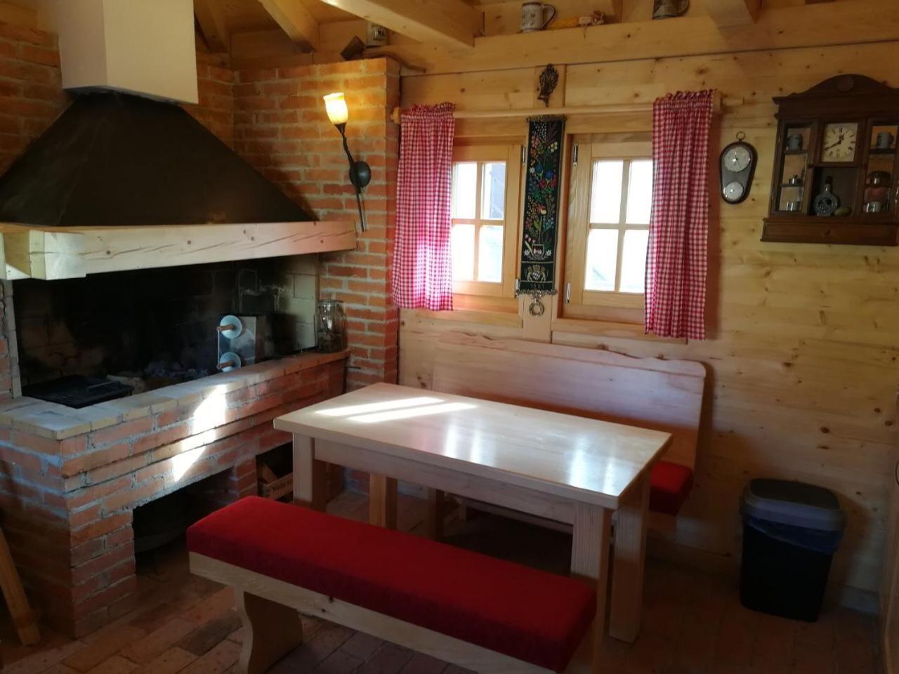 יהורינה Guest House Alpha Ski Camp מראה חיצוני תמונה